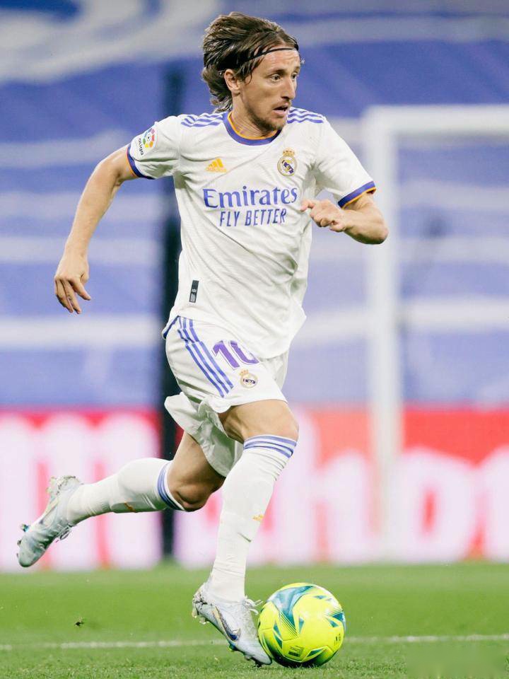 棒球与Statcast：解析外野手的“路线效率”